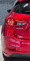 Хетчбэк Mazda Axela 2016 года, 1177000 рублей, Красноярск