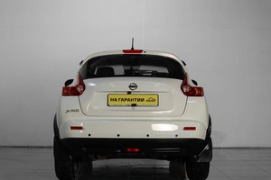 Внедорожник Nissan Juke 2013 года, 1169000 рублей, Челябинск