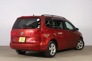 Минивэн Volkswagen Touran 2013 года, 1509000 рублей, Новосибирск