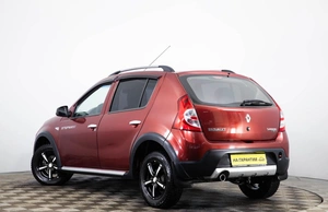 Хетчбэк Renault Sandero 2012 года, 649000 рублей, Пермь