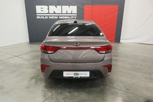 Седан Kia Rio 2019 года, 1550000 рублей, Курск