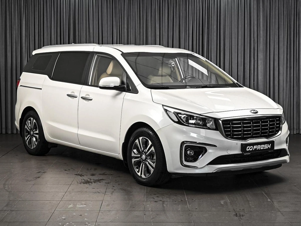 Минивэн Kia Carnival 2020 года, 3340000 рублей, Ставрополь