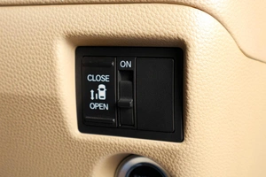 Хетчбэк Honda N-BOX 2020 года, 929000 рублей, Тюмень