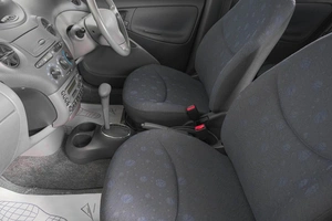 Хетчбэк Toyota Vitz 1999 года, 609000 рублей, Кемерово