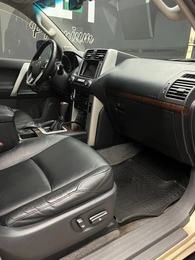 Внедорожник Toyota Land Cruiser Prado 2010 года, 2950000 рублей, Красноярск