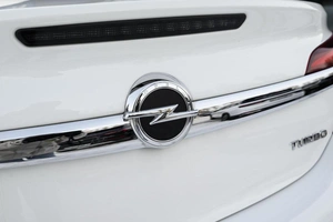 Седан Opel Insignia 2014 года, 1250000 рублей, Ульяновск