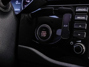 Хетчбэк Kia Rio X-Line 2019 года, 1770000 рублей, Краснодар