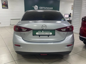 Седан Mazda Axela 2017 года, 1320000 рублей, Ачинск
