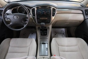 Внедорожник Toyota Highlander 2002 года, 799000 рублей, Омск