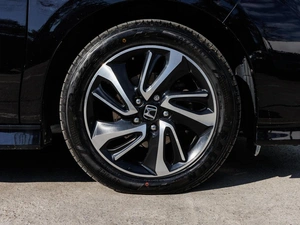 Минивэн Honda Stepwgn Spada 2018 года, 2250000 рублей, Большой Сочи