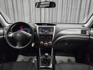 Внедорожник Subaru Forester 2011 года, 1230000 рублей, Красноярск