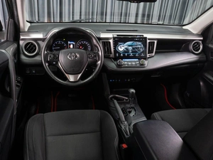 Внедорожник Toyota RAV4 2019 года, 2115000 рублей, Тюмень