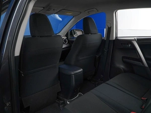 Внедорожник Toyota RAV4 2016 года, 2449077 рублей, Москва