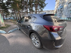 Седан Mazda Axela 2018 года, 1555000 рублей, Лесосибирск
