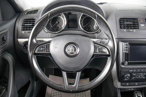 Внедорожник Skoda Yeti 2016 года, 1629000 рублей, Пермь