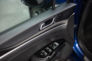 Седан Kia K5 2020 года, 2390000 рублей, Красноярск