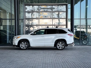 Внедорожник Toyota Highlander 2014 года, 2690000 рублей, Уфа