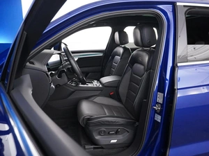 Внедорожник Volkswagen Touareg 2023 года, 8149077 рублей, Москва