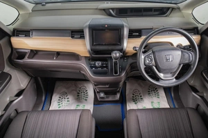 Минивэн Honda Freed 2017 года, 1539000 рублей, Томск