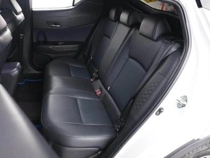 Внедорожник Toyota C-HR 2021 года, 2893444 рублей, Москва