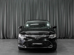 Седан Toyota Camry 2015 года, 2399000 рублей, Тюмень