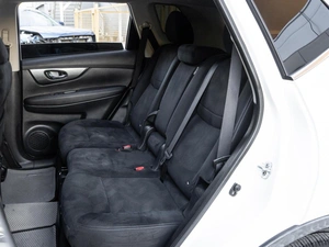 Внедорожник Nissan X-Trail 2016 года, 1330000 рублей, Волгоград