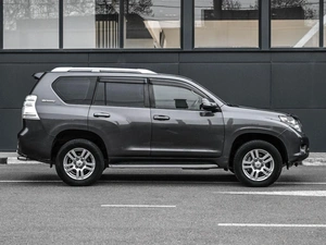 Внедорожник Toyota Land Cruiser Prado 2011 года, 2699000 рублей, Кирилловка