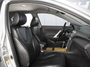 Седан Toyota Camry 2006 года, 1060000 рублей, Омск