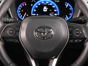 Внедорожник Toyota Corolla Cross 2022 года, 2399000 рублей, Аксай