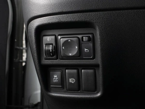 Внедорожник Nissan Juke 2012 года, 920000 рублей, Омск