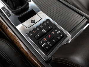 Внедорожник Land Rover Range Rover Sport 2012 года, 2237000 рублей, Краснодар