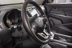 Внедорожник Kia Sportage 2012 года, 1599000 рублей, Томск