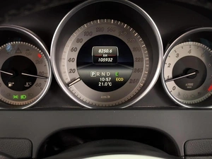 Универсал Mercedes-benz C-класс 2013 года, 1250000 рублей, Омск