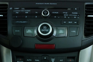 Седан Honda Accord 2008 года, 1149000 рублей, Омск