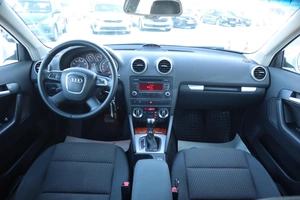 Хэтчбек Audi A3 2011 года, 1045000 рублей, Мирное