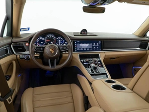 Лифтбек Porsche Panamera 4 2022 года, 12296900 рублей, Москва