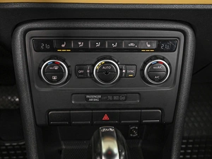 Хетчбэк Volkswagen Beetle 2013 года, 1362000 рублей, Ставрополь
