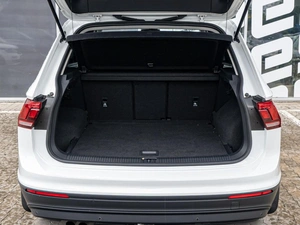 Внедорожник Volkswagen Tiguan 2018 года, 2720000 рублей, Краснодар