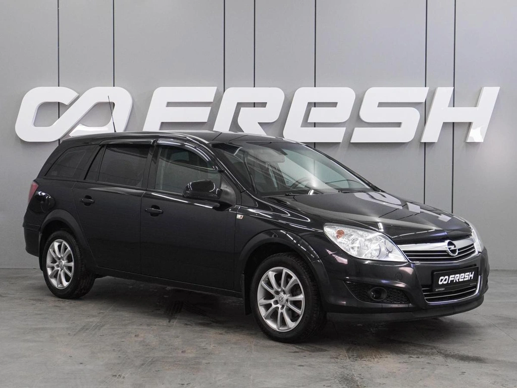 Универсал Opel Astra 2013 года, 699000 рублей, Воронеж