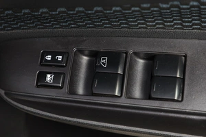 Хетчбэк Nissan Note 2013 года, 1019000 рублей, Новосибирск