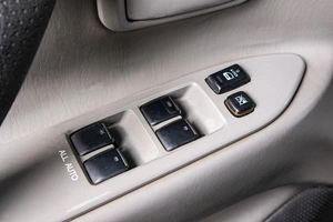 Внедорожник Toyota Land Cruiser 2007 года, 2089000 рублей, Сургут
