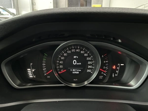 Хетчбэк Volvo V40 2014 года, 1247000 рублей, Солонцы