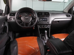 Седан Volkswagen Polo 2016 года, 849000 рублей, Воронеж