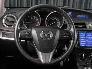 Седан Mazda 3 2012 года, 849000 рублей, Тюмень