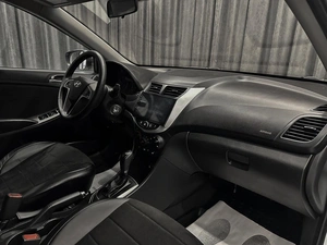 Седан Hyundai Solaris 2014 года, 799000 рублей, Красноярск