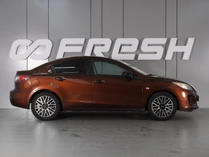 Седан Mazda 3 2013 года, 919000 рублей, Красный Пахарь