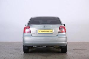 Седан Toyota Avensis 2008 года, 1019000 рублей, Омск