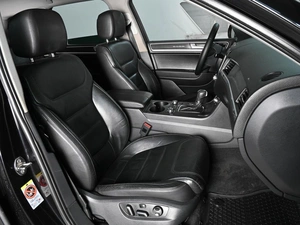 Внедорожник Volkswagen Touareg 2010 года, 2199000 рублей, Аксай