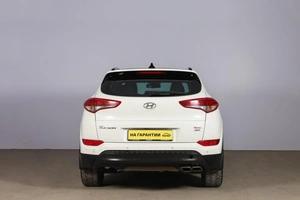 Внедорожник Hyundai Tucson 2015 года, 2169000 рублей, Новосибирск