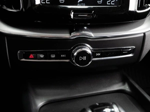 Внедорожник Volvo XC60 2020 года, 4459000 рублей, Тюмень